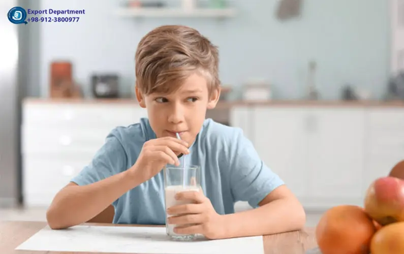 UHT Milk, the Natural Dairy Ingredient